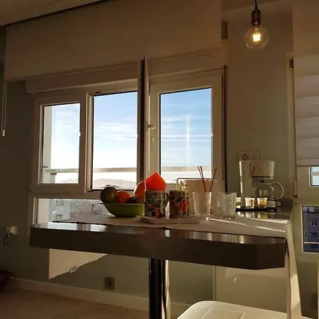 With One Bedroom In With Wifi アパート